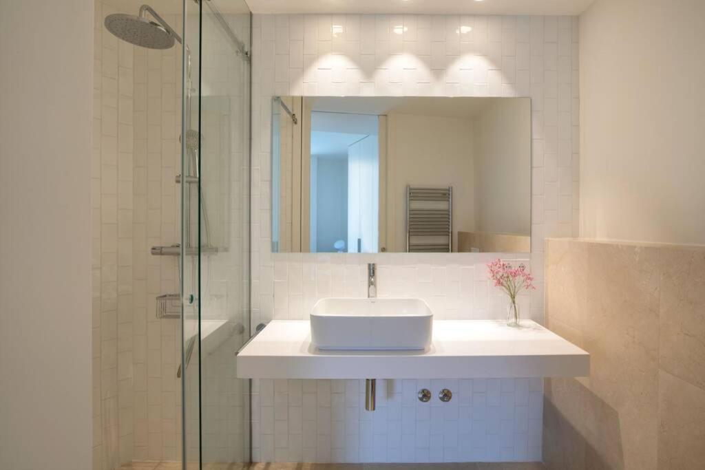 Flateli Rei Marti 1 Apartment Girona Luaran gambar